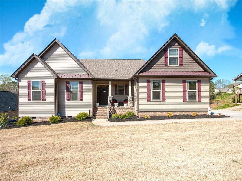 112 Placid Forest Way