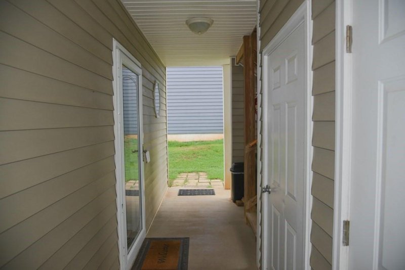 Property image 4 at 615 McFalls Circle, Anderson, SC 29621