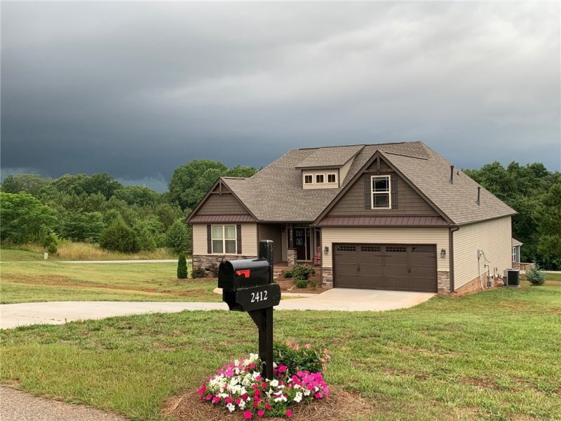 Property image 2 at 2412 Watkins Road Extension, Anderson, SC 29625