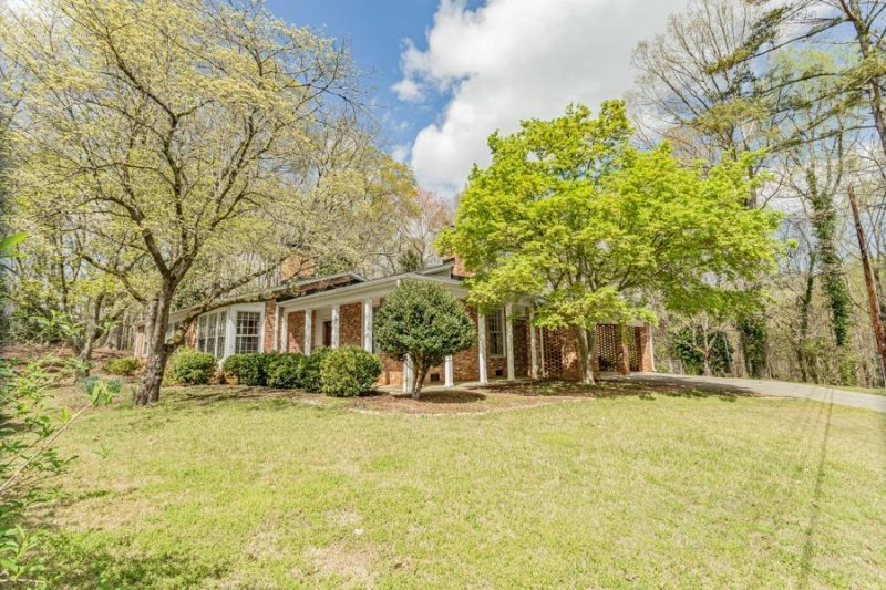 Property image 3 at 215 Forest Hill Drive, Anderson, SC 29621