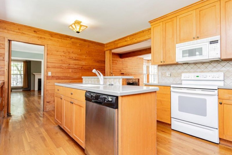 Property image 4 at 215 Forest Hill Drive, Anderson, SC 29621