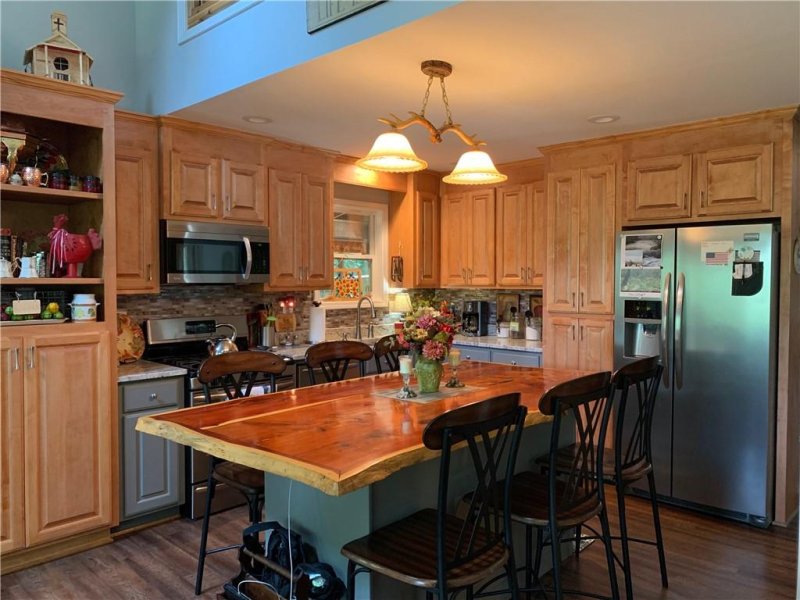 Property image 4 at 7192 Hwy 11, Walhalla, SC 29691