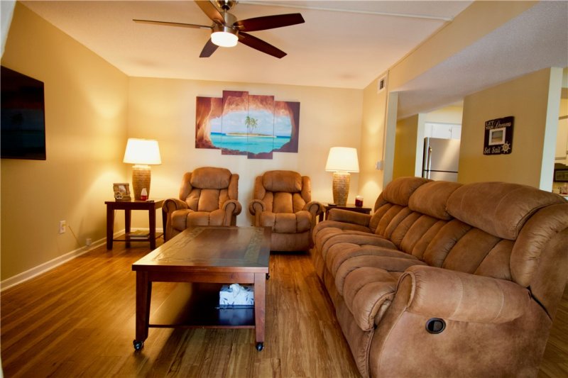 Property image 3 at 10 Hartwell Villas, Anderson, SC 29626