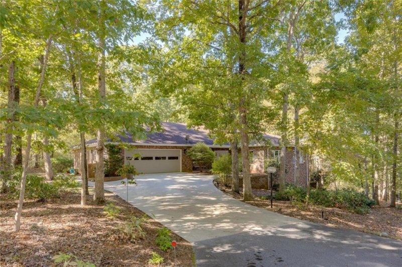 Property image 2 at 101 Hyde Lane, Clemson, SC 29631