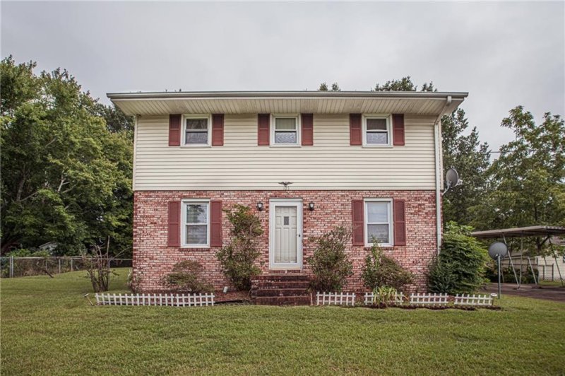 Property image 3 at 107 Kaye Street, Easley, SC 29640