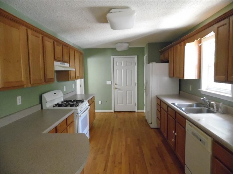 Property image 3 at 1013 Jody Drive, Seneca, SC 29678