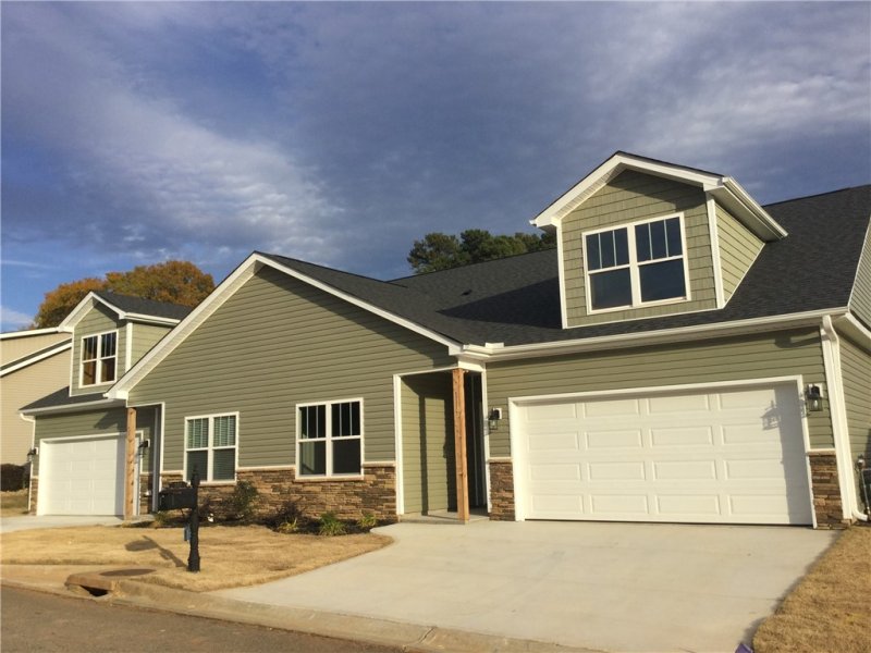 Property image 2 at 111 Ventura Street, Anderson, SC 29621