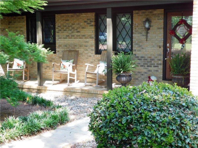 Property image 3 at 2911 Bayshore Drive, Seneca, SC 29672