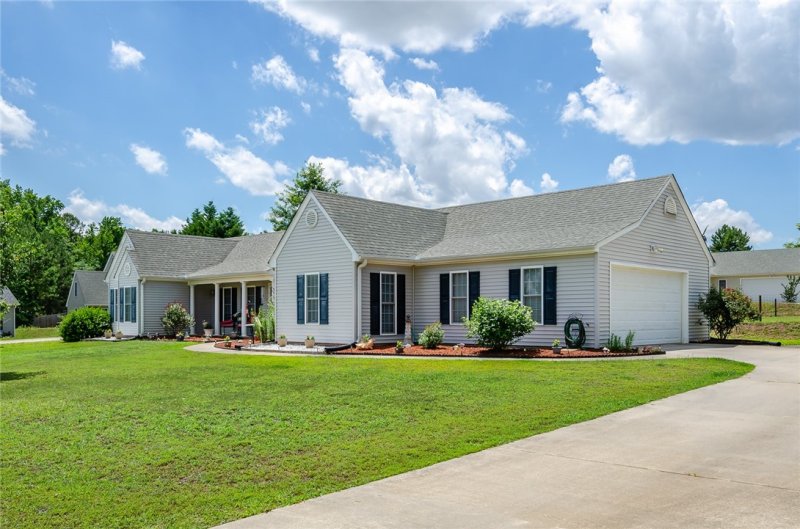 Property image 3 at 101 Talon Court, Anderson, SC 29621