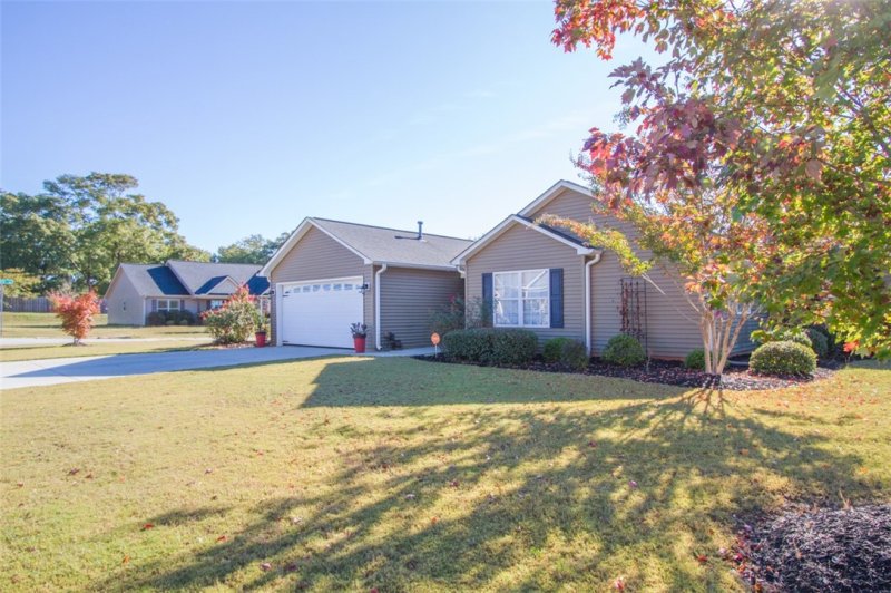 Property image 2 at 103 Pheasant Ridge, Anderson, SC 29626