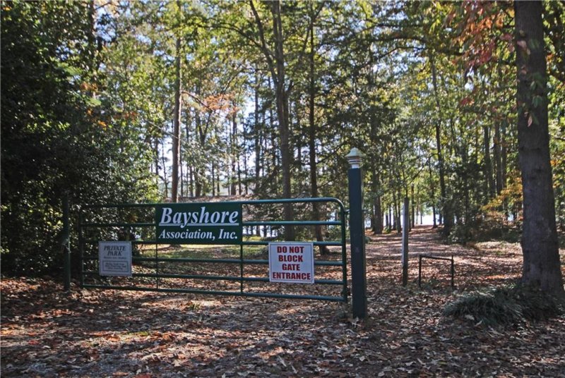 Property image 3 at 4005 Woodbury Road, Seneca, SC 29672