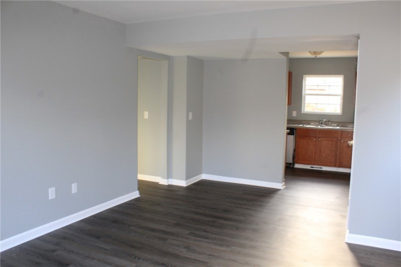 Property image 5 at 300 Rosemont Drive, Anderson, SC 29624