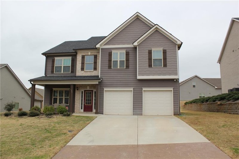 111 Jones Creek Circle