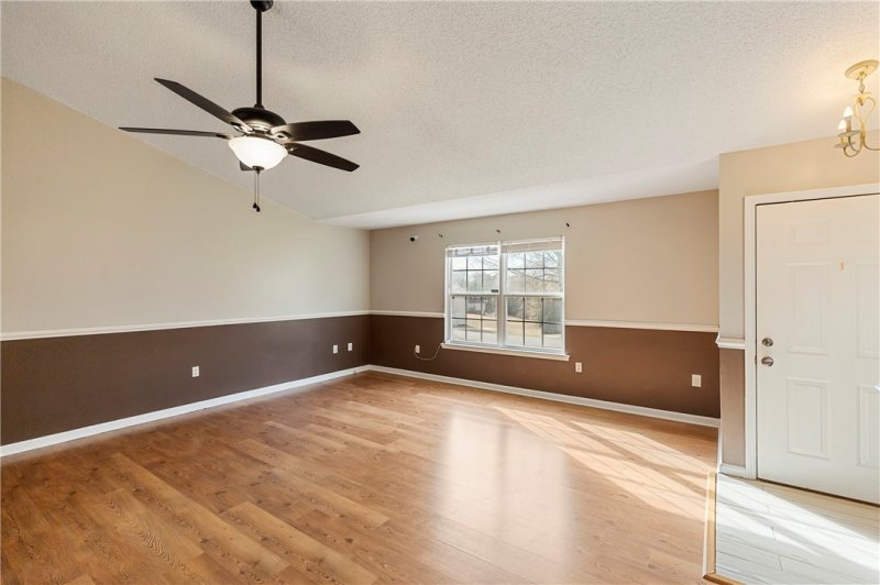 Property image 3 at 107 Shoalview Drive, Anderson, SC 29625