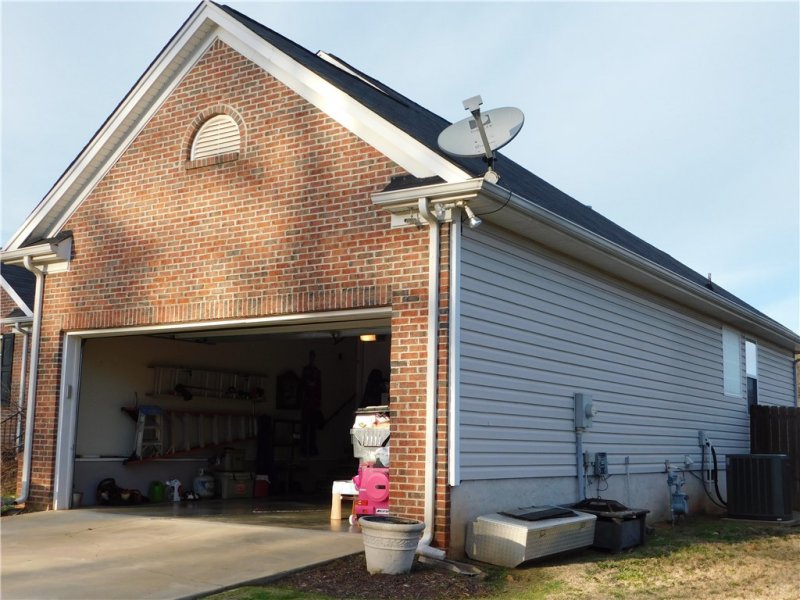 Property image 3 at 108 Thorncliff Place, Anderson, SC 29625