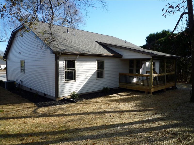 Property image 5 at 102 Troy Hunter Court, Anderson, SC 29621