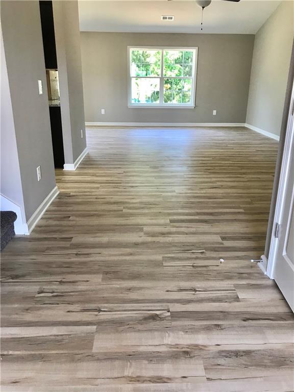 Property image 3 at 1055 Stoneham Circle, Anderson, SC 29626