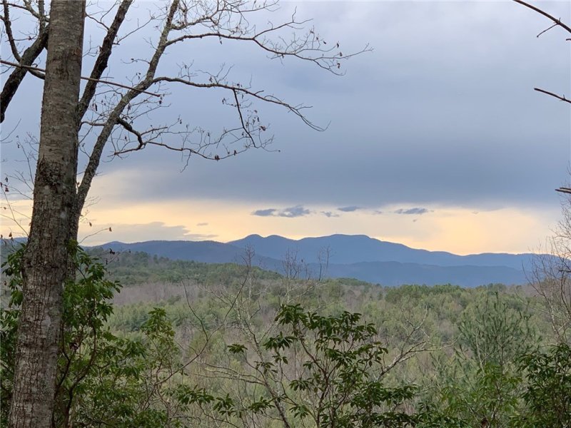 Property image 3 at E28 Mountain Breeze Lane, Salem, SC 29676
