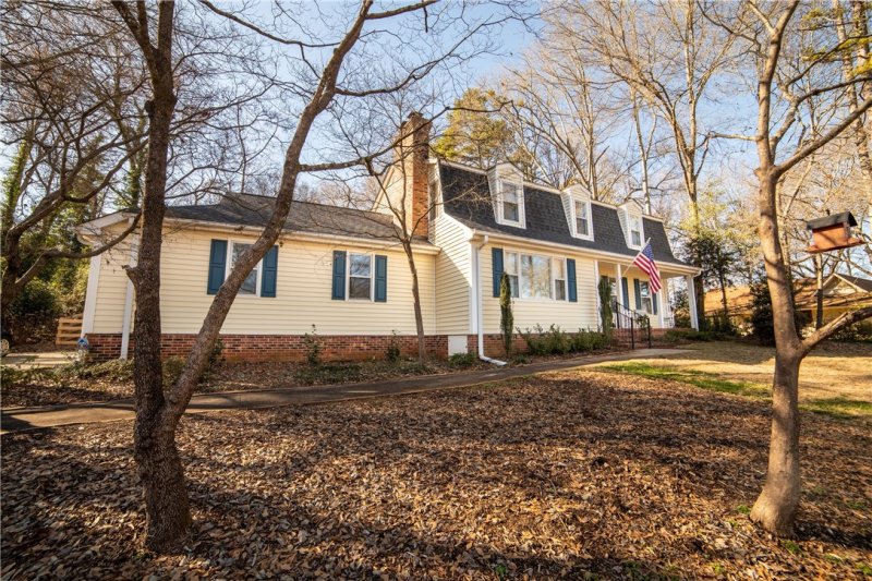 Property image 2 at 208 Kings Way, Clemson, SC 29631