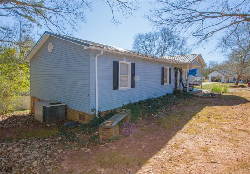 Property image 3 at 110 Springview Drive, Anderson, SC 29625