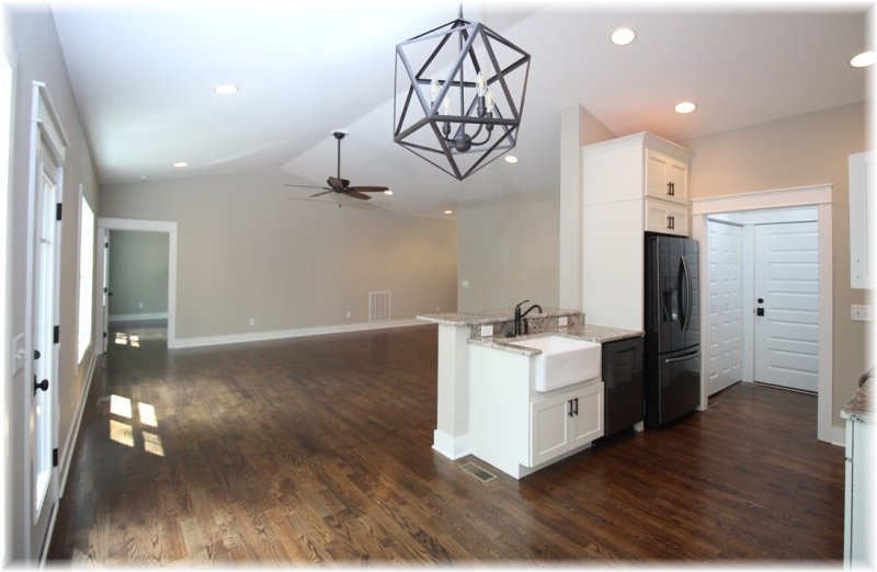 Property image 3 at 105 Central Drive, Seneca, SC 29672