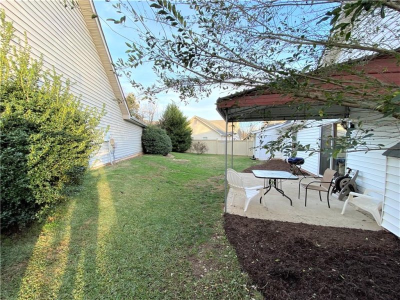 Property image 3 at 113 Cobblestone Court, Anderson, SC 29621