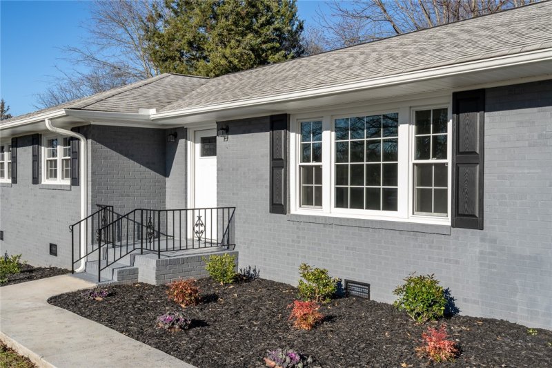 Property image 3 at 1217 Bolt Drive, Anderson, SC 29621