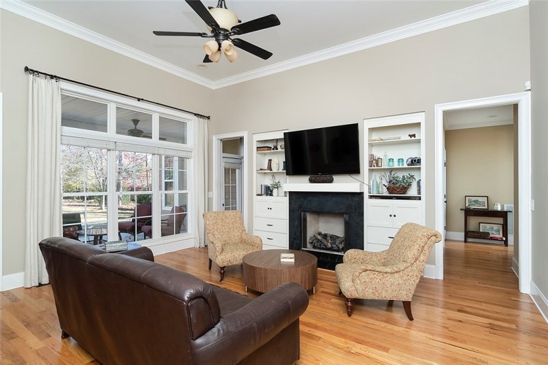 Property image 4 at 707 Island Pine Drive, Seneca, SC 29672