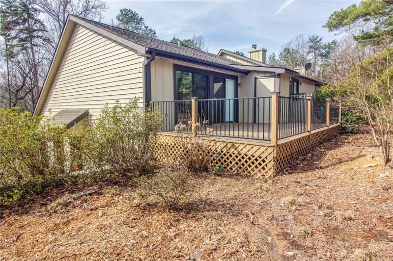 Property image 3 at 2 Eastern Point, Salem, SC 29676