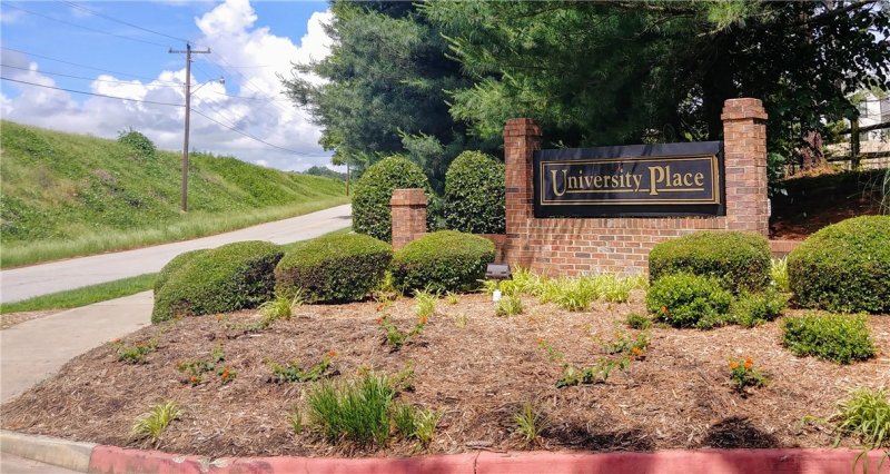 Property image 4 at 220 Elm Street, Clemson, SC 29631