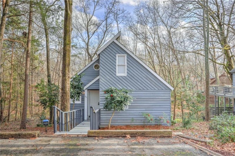 Property image 2 at 211 Harbor Drive, Anderson, SC 29625