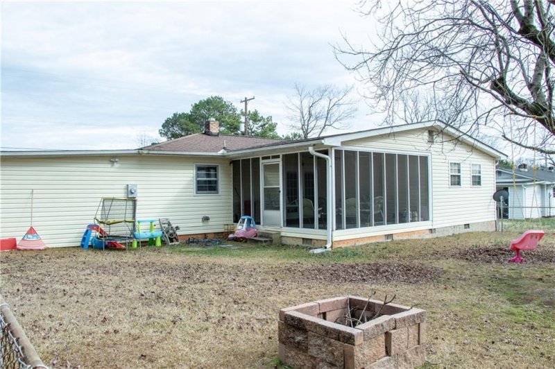 Property image 5 at 206 Torrington Road, Walhalla, SC 29691