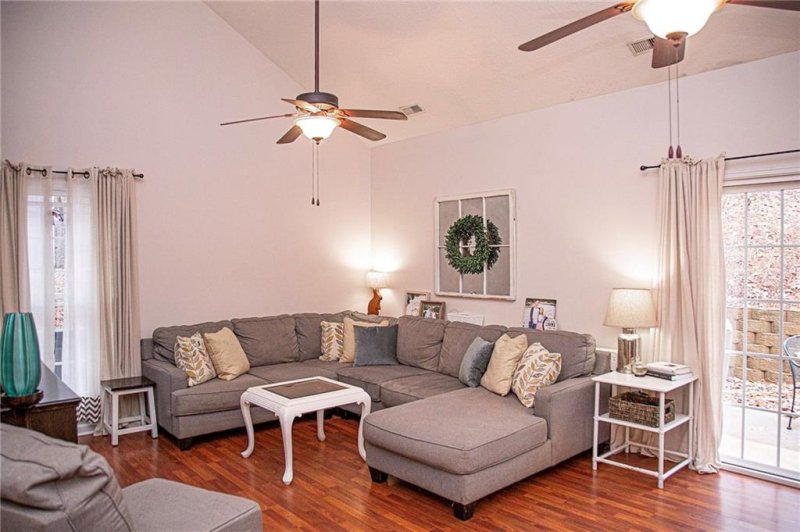 Property image 5 at 103 Stephen Drive, Seneca, SC 29678