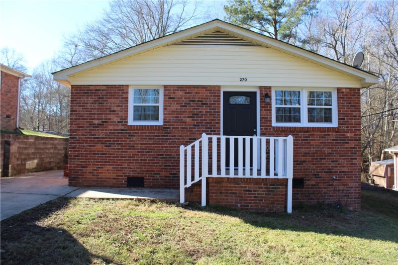 Property image 2 at 270 Hasting Circle, Easley, SC 29640