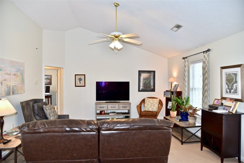 Property image 3 at 504 Willow Branch Lane, Seneca, SC 29672