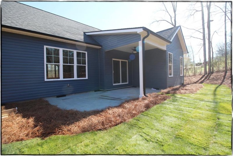 Property image 5 at 224 Devonhurst Drive, Seneca, SC 29678