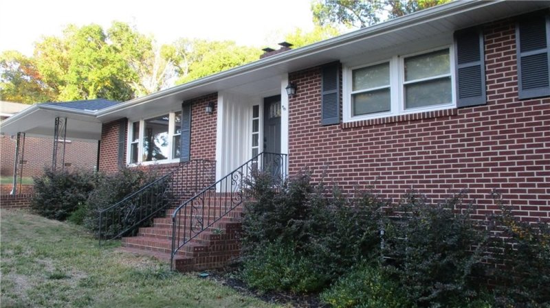 Property image 2 at 132 Tanglewood Drive, Anderson, SC 29621