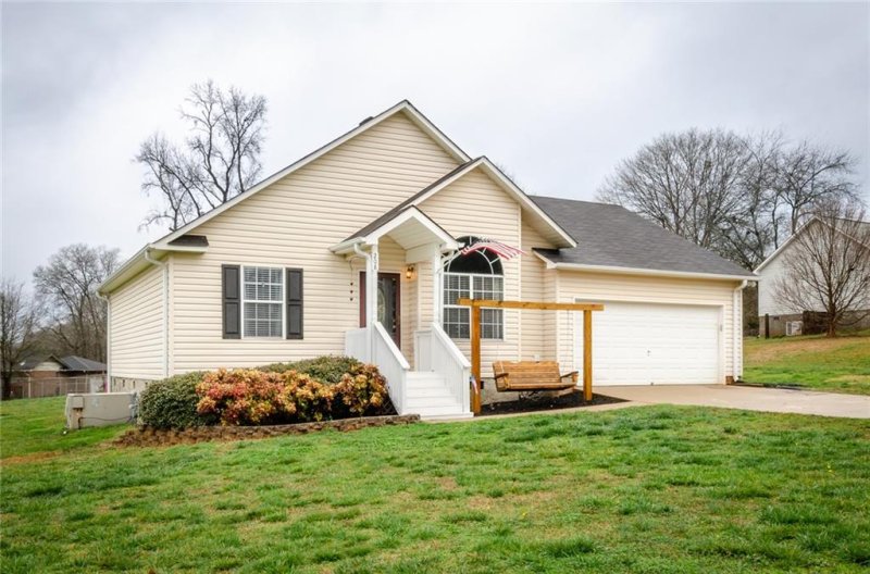 Property image 3 at 208 Sussex Way, Anderson, SC 29625