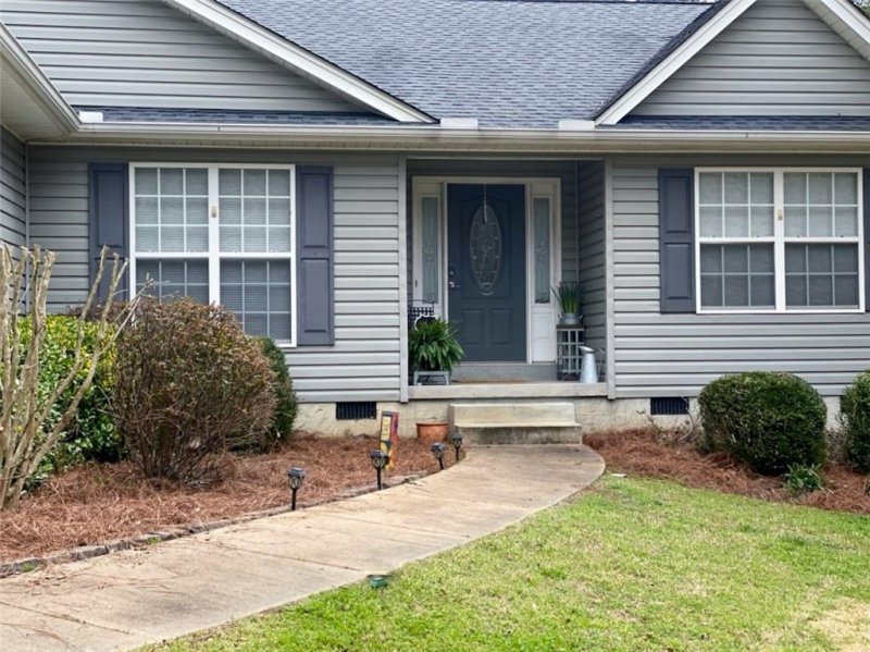 Property image 3 at 603 James Adams Road, Seneca, SC 29678