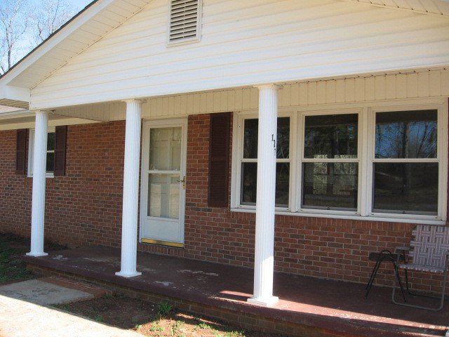 Property image 2 at 127 Bruce Boulevard, Seneca, SC 29672
