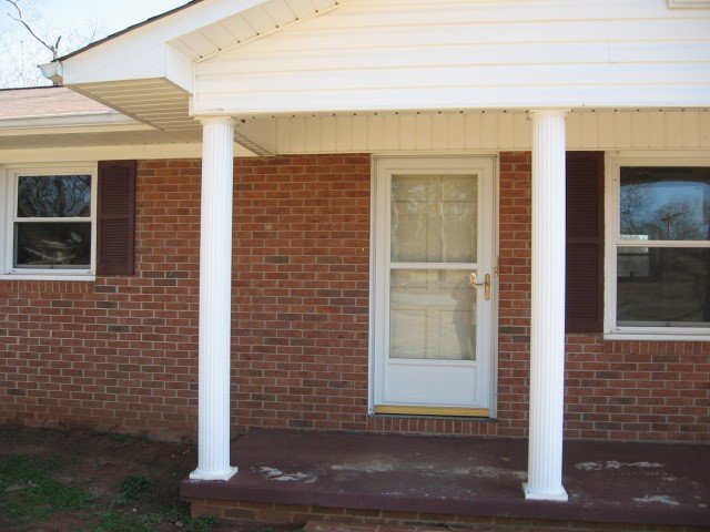 Property image 3 at 127 Bruce Boulevard, Seneca, SC 29672