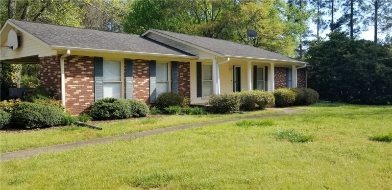 Property image 2 at 1412 Calhoun Street, Anderson, SC 29621