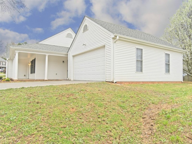 Property image 4 at 237 Springfield Circle, Easley, SC 29642