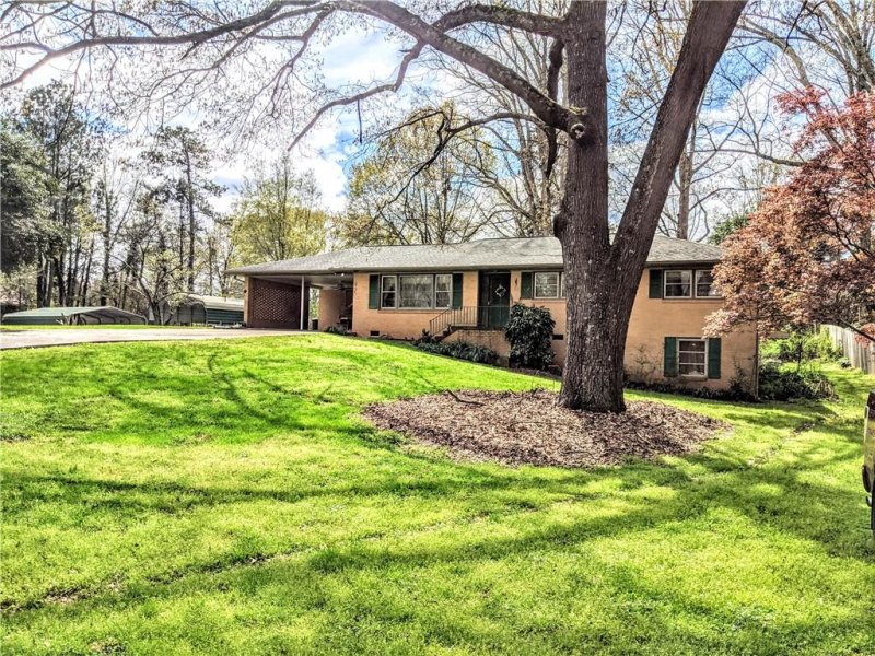 306 Brook Forest Drive