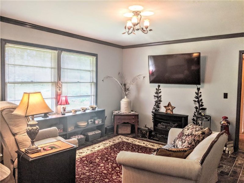 Property image 3 at 306 Brook Forest Drive, Anderson, SC 29621