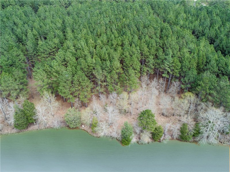 Property image 5 at 118 Waterside Drive, Iva, SC 29655