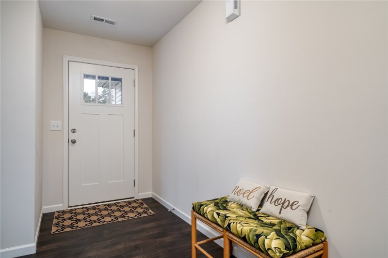 Property image 5 at 1048 Stoneham Circle, Anderson, SC 29626