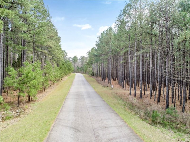 Property image 4 at 823 Audubon Place, Iva, SC 29655