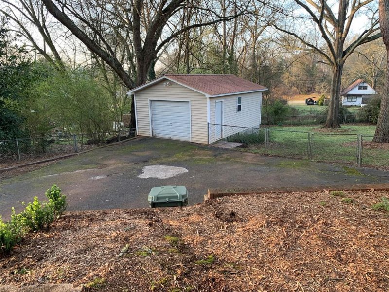 Property image 4 at 223 Holly Avenue, Clemson, SC 29631