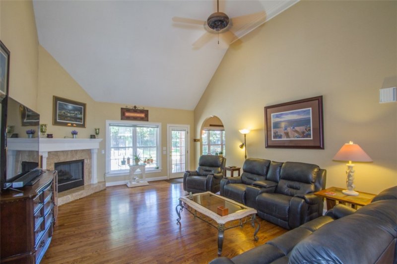 Property image 4 at 130 Cayman Way, Anderson, SC 29621